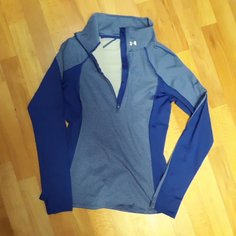 Under Armour fitted cold gear zipup top